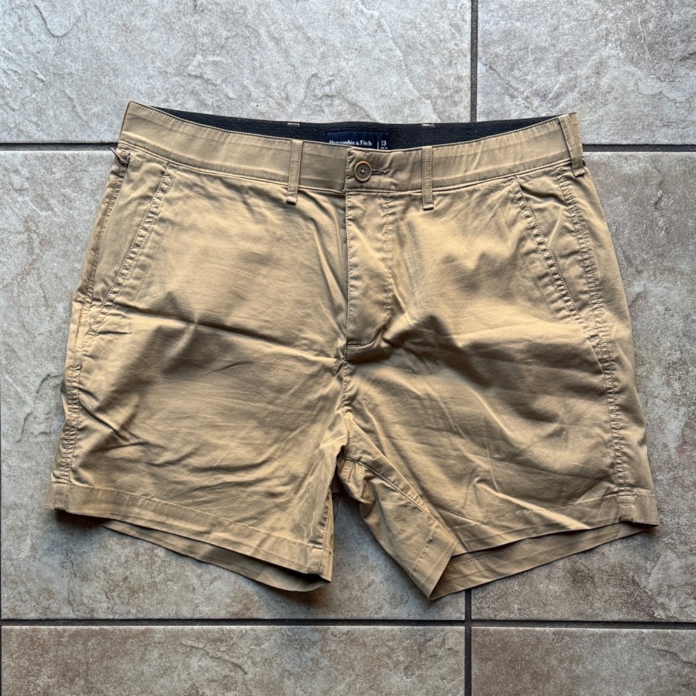 Abercrombie & Fitch Men's Khaki All Day Shorts